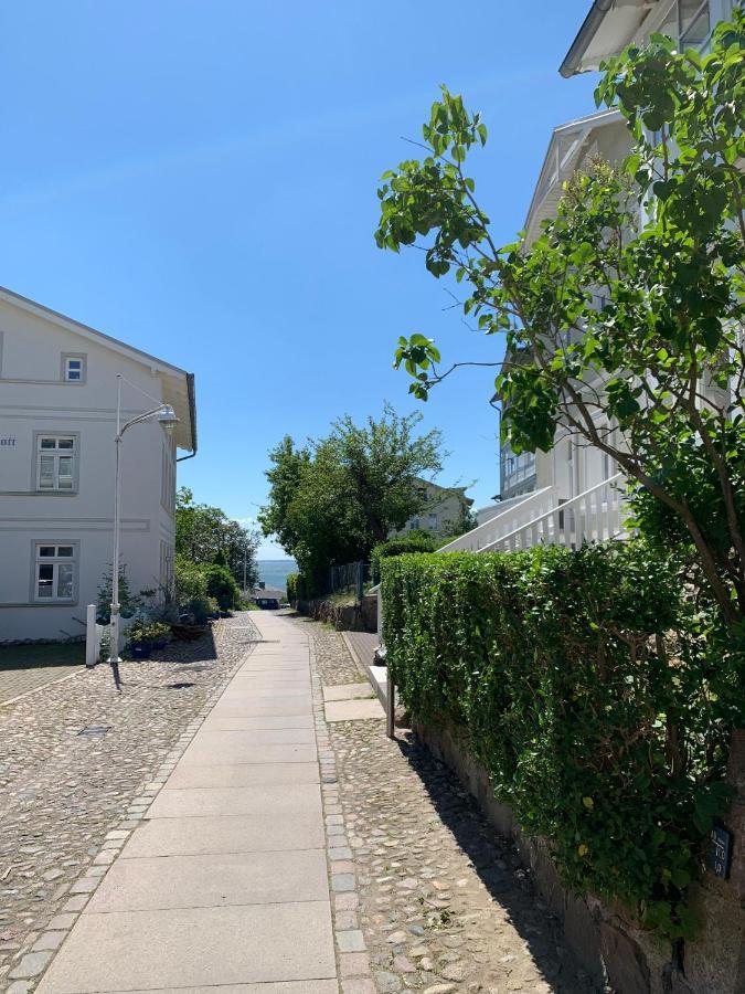 Villa-Rosengarten-Ferienwohnung-Baumhaus-Mit-Seeblick Засниц Экстерьер фото