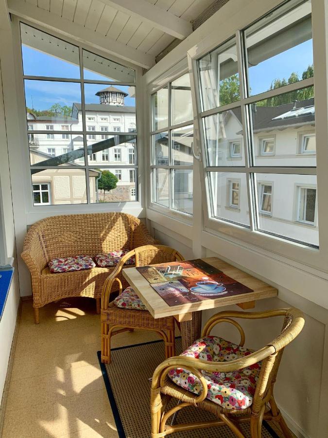 Villa-Rosengarten-Ferienwohnung-Baumhaus-Mit-Seeblick Засниц Экстерьер фото
