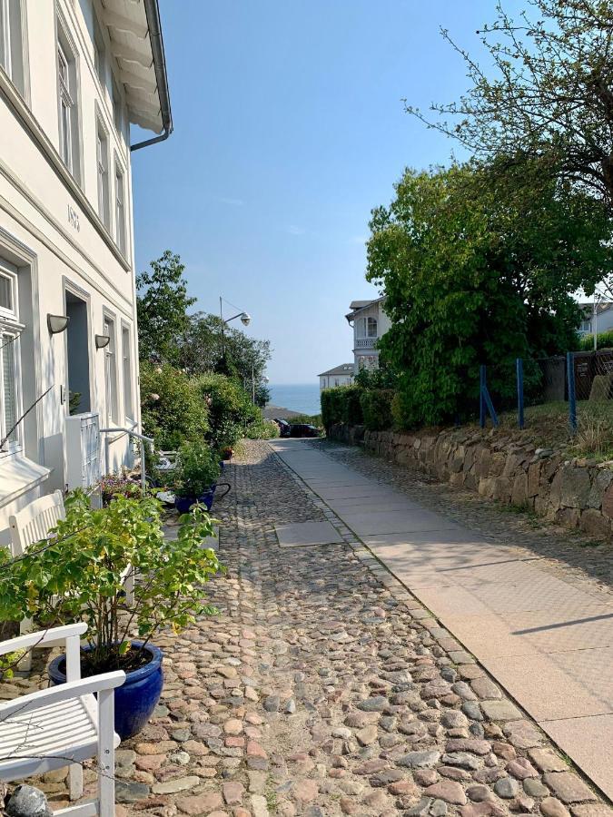 Villa-Rosengarten-Ferienwohnung-Baumhaus-Mit-Seeblick Засниц Экстерьер фото
